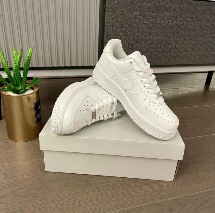 Nike Air Force 1 Low White