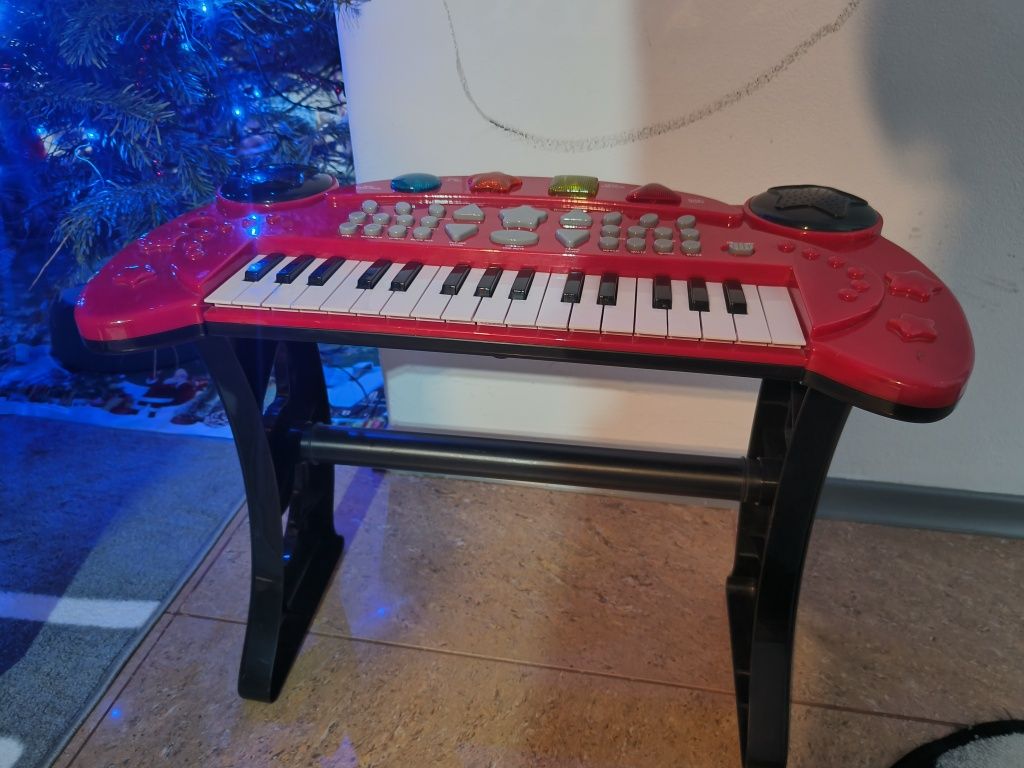 Vând orga copii de jucarie