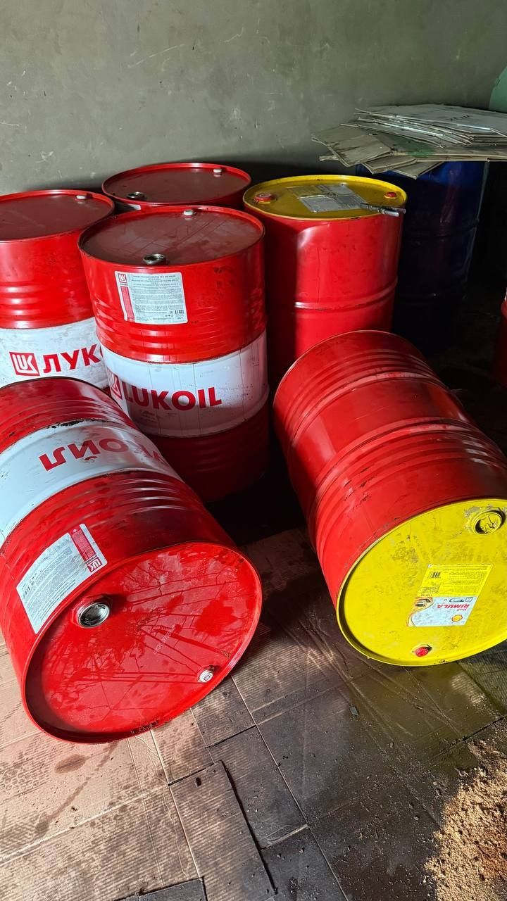 Bochkalar temir 200 litrlik razmer  60x92 pajarkaga shel 200 ming