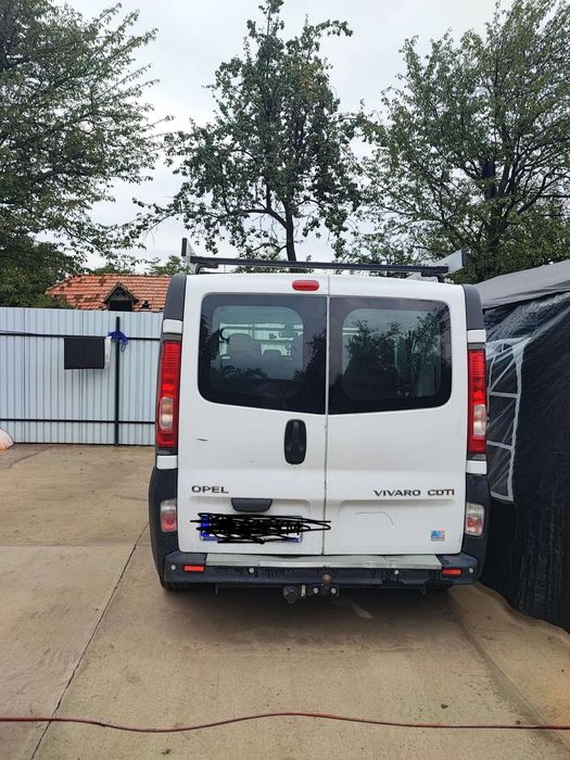 Vând/Schimb Opel Vivaro