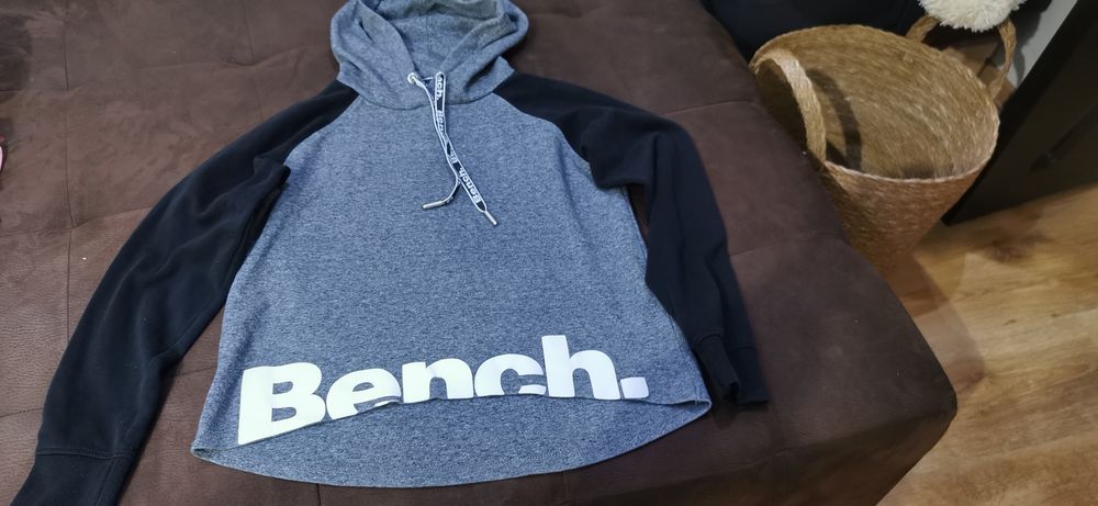 Спортен суитшърат Bench