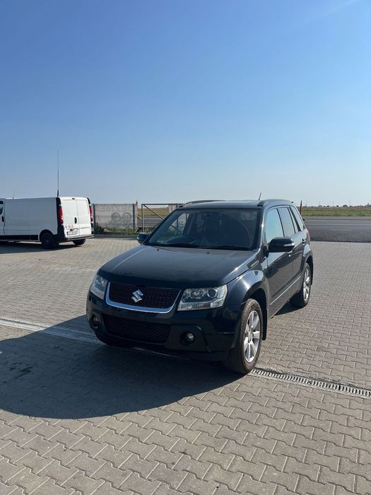 Dezmembram Suzuki Grand Vitara 1.9 diesel din 2010