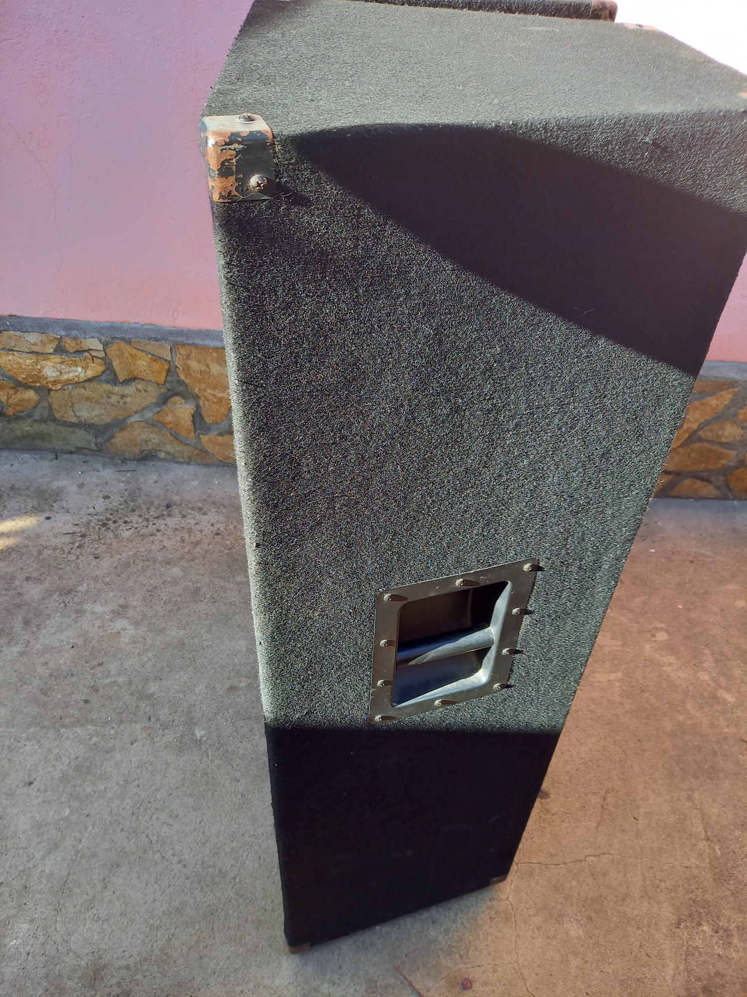 Peavey PV 215 тонколони