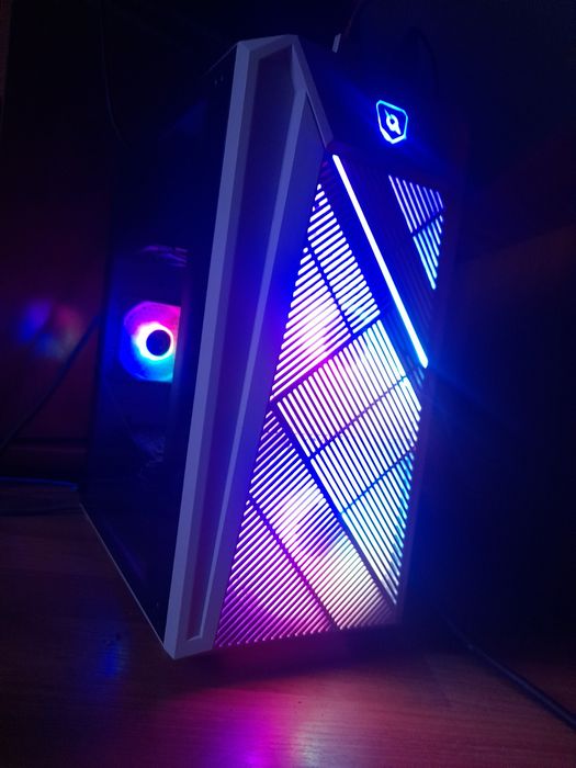 Vand pc gaming mid range