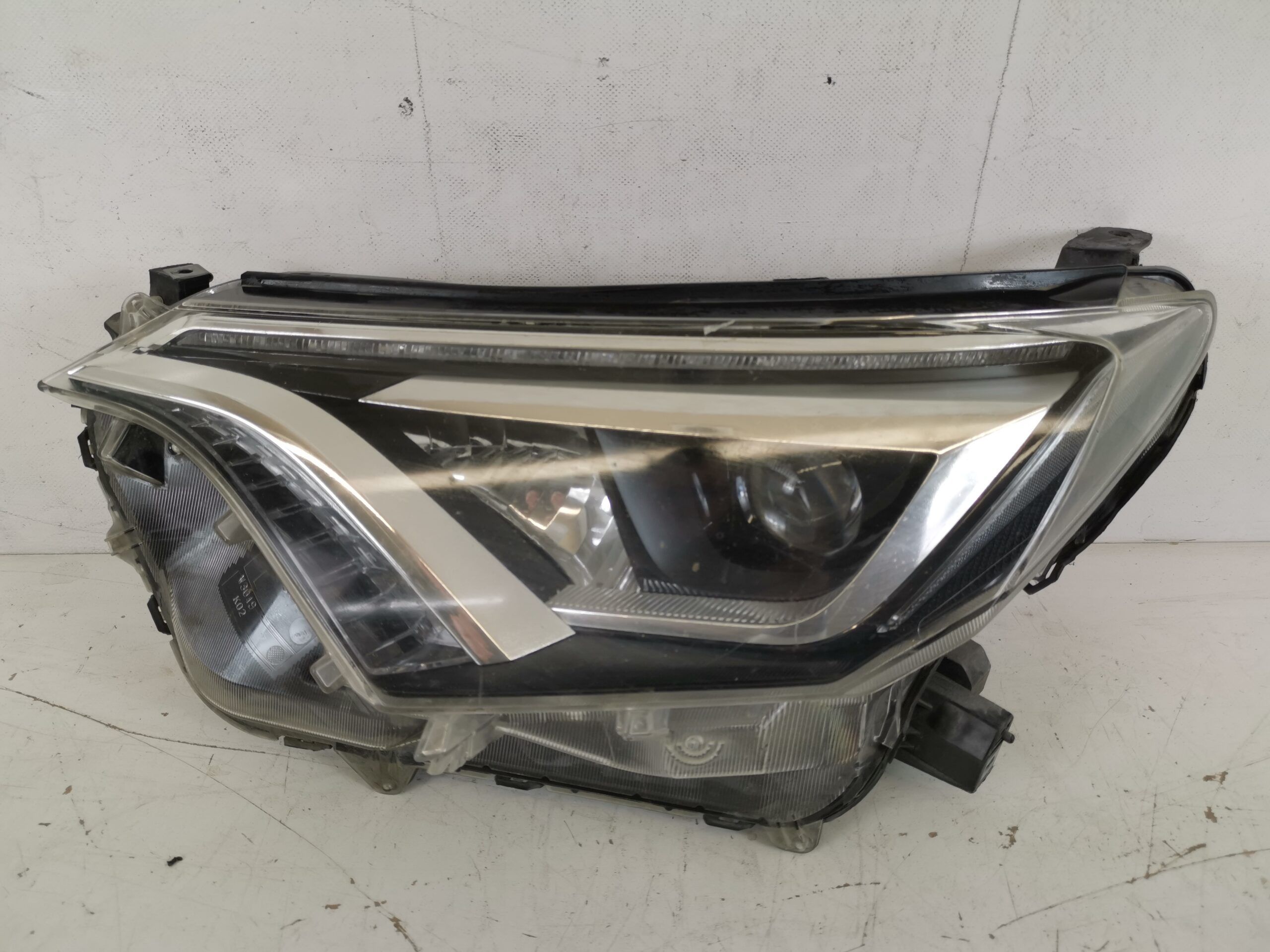 Ляв фар Led Тойота РАВ4 / Lqv far Led Toyota RAV4 4 [facelift] 2015 20