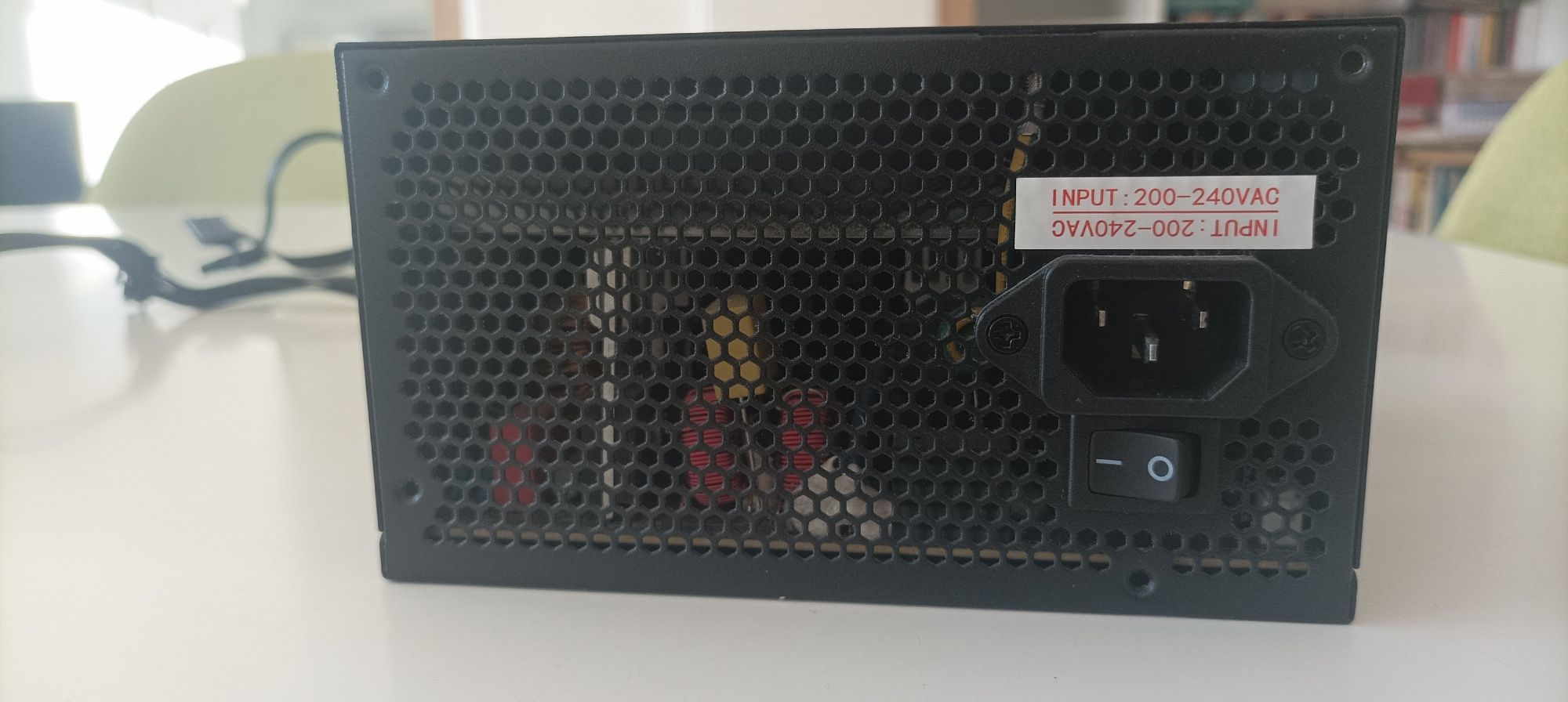 Захранване за компютър ZALMAN