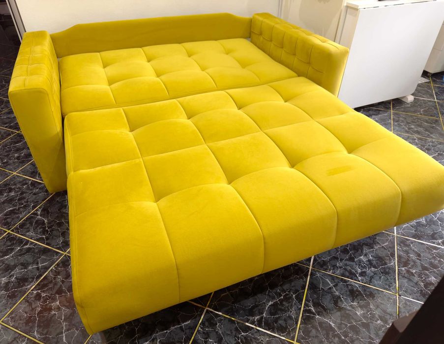 Vand Canapea Extensibila pentru dormit noapte de noapte, 2 locuri