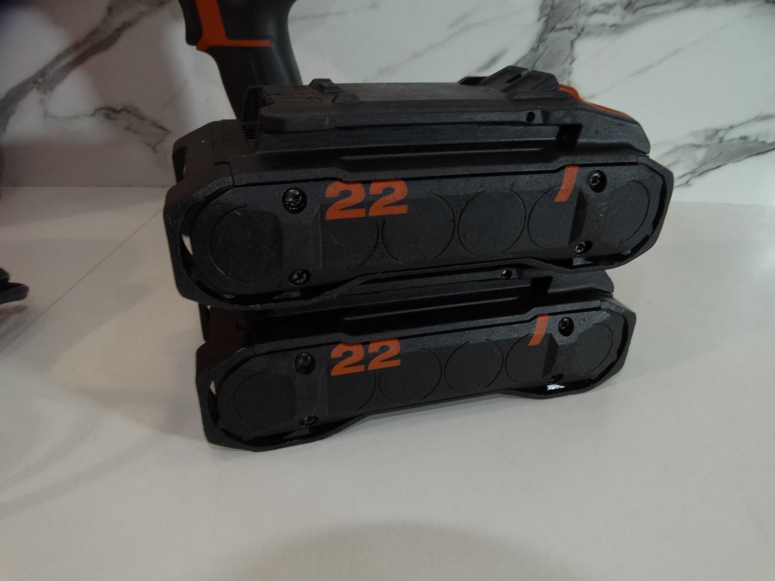 2023 - Hilti SIW 4 AT - 22 / 2 x 4.0 Ah / Nuron - Ударен гайковерт