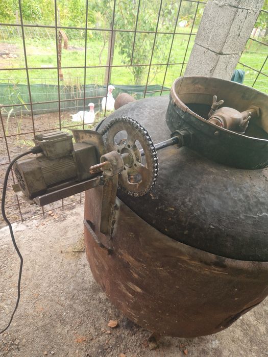 Vând cazan din cupru