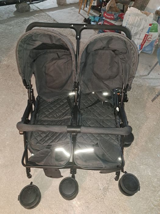 Коляски для близнящек и для одного ребенка