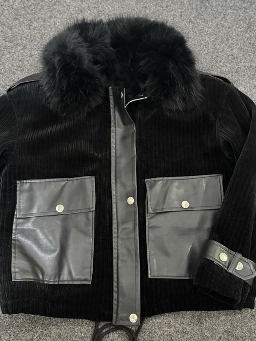 Модная куртка. теплый и мягкий