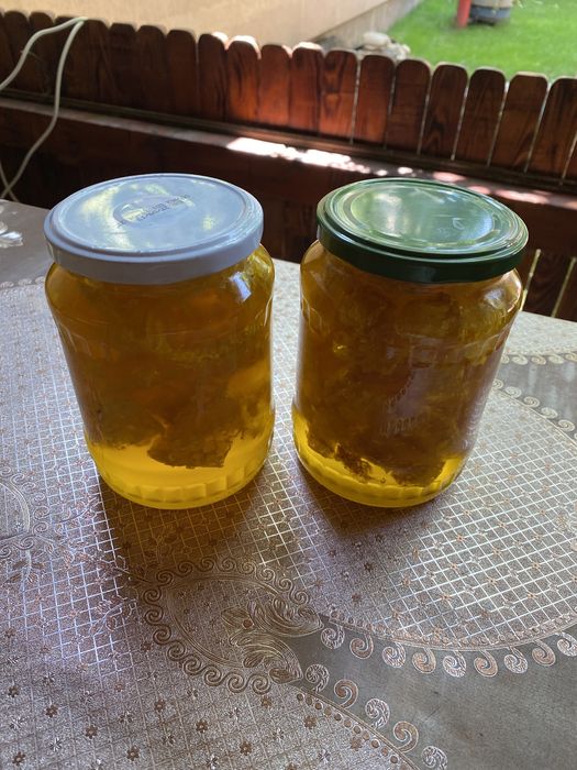 Miere de albina stupina proprie