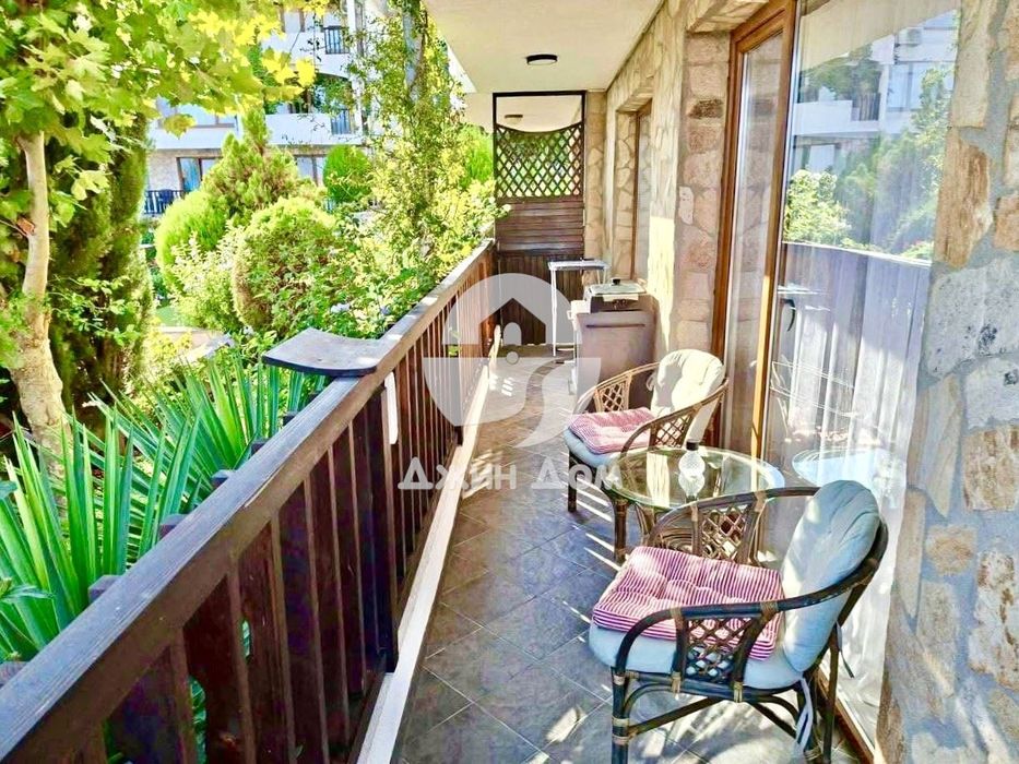 Тристаен апартамент с ГЛЕДКА МОРЕ в Сън Коуст Резорт, гр. Свети Влас