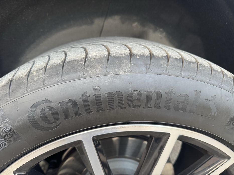 Continental 325/40/22 - 285/45/22