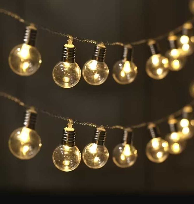 Коледни лампички 3м с 20 LED крушки – топла бяла светлина, на батерии