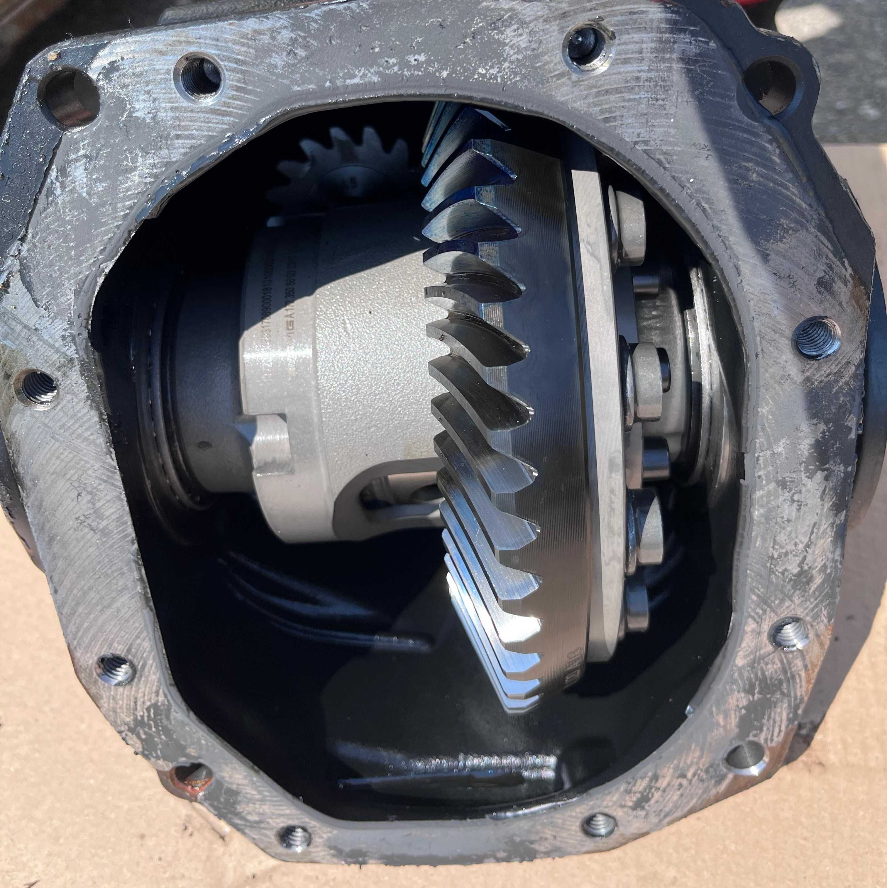 Diferential spate Mercedes E-Class W213 A2133503808
