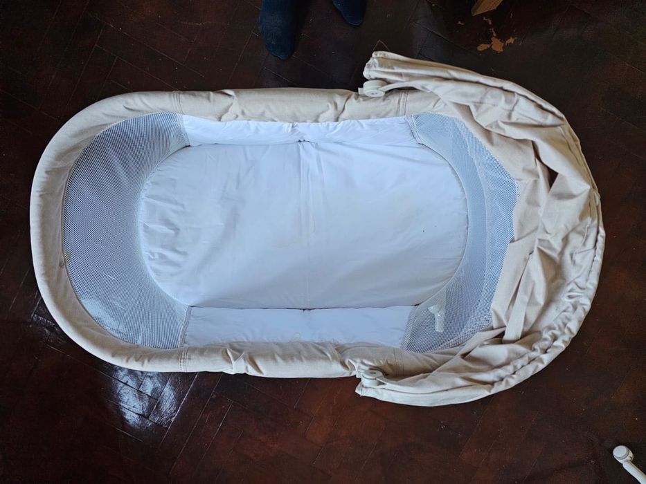 Pătuț pliabil și balansoar Kinderkraft
Stare foarte bună.