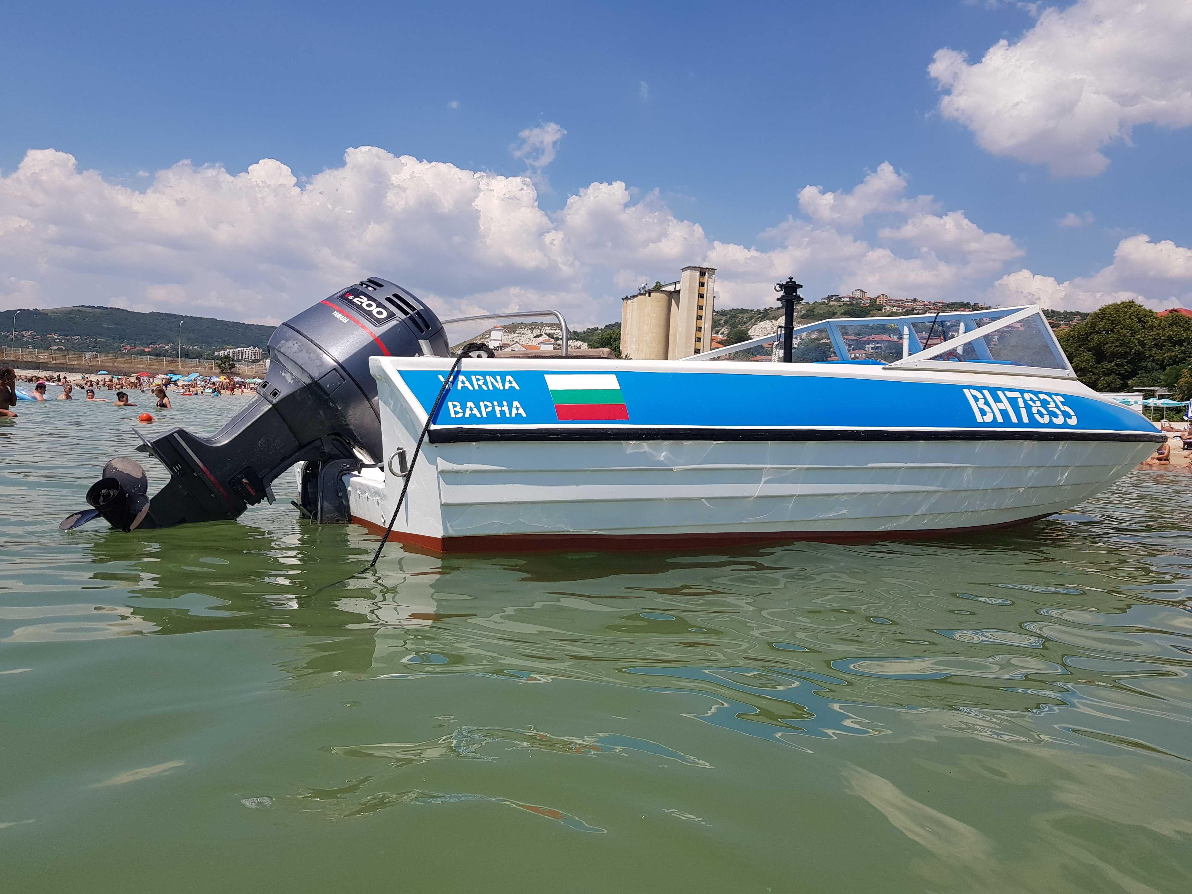 Лодка немско ФАУ с колесар