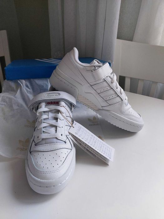 Adidas нови , ест кожа 36