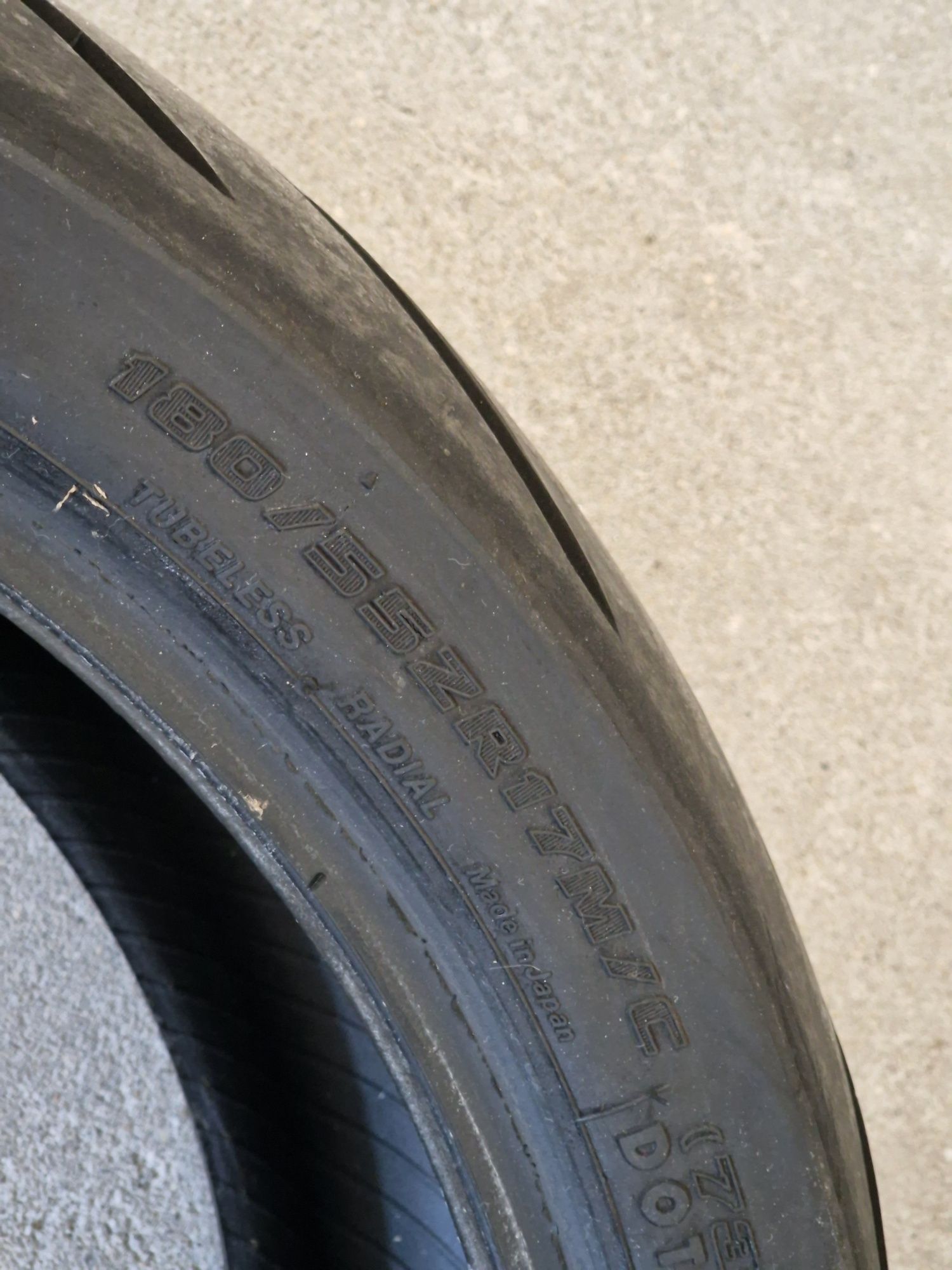 Задна гума 180/55/17 Мотор Bridgestone Battlax за Burnout за Бърнаут
