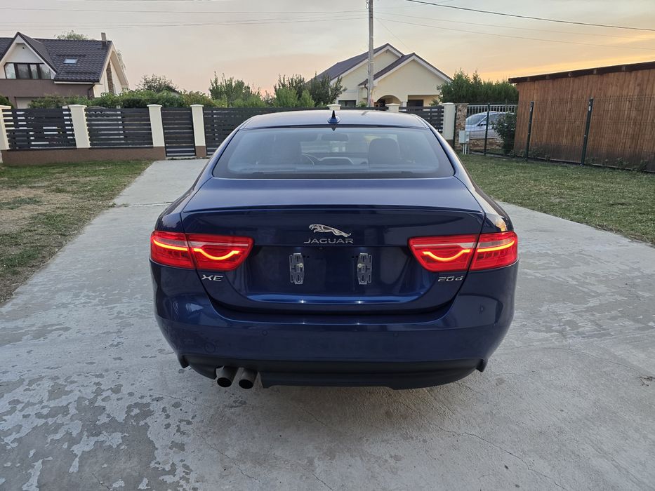 Jaguar XE An 2016