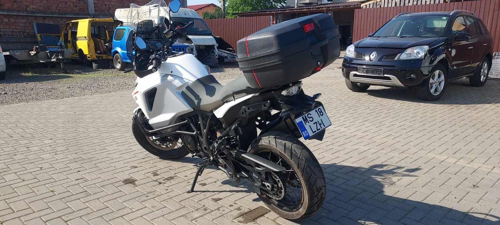 KTM Super Adventure 1290