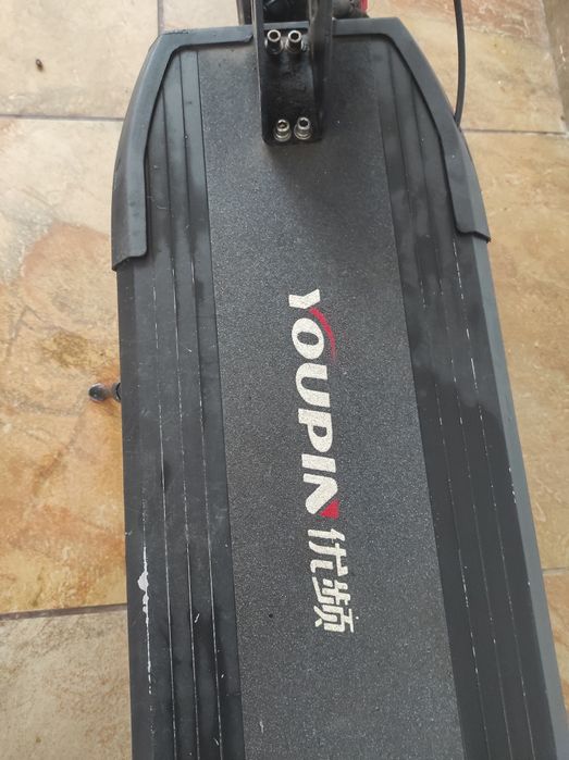 Vând trotinete electrice