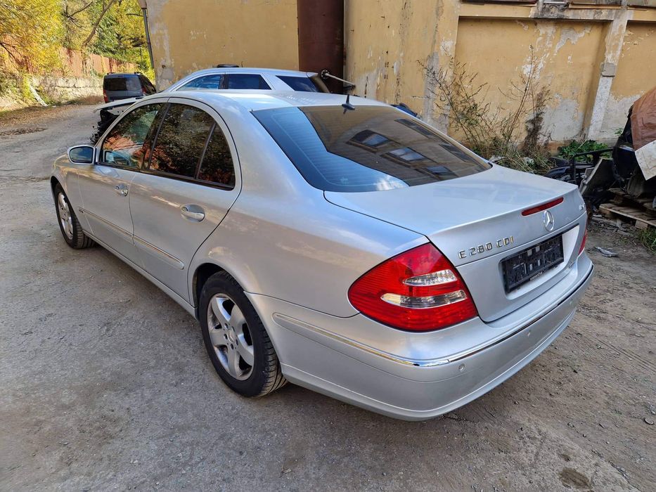 Mercedes W211 E280CDI 4Matic Elegance седан НА ЧАСТИ!