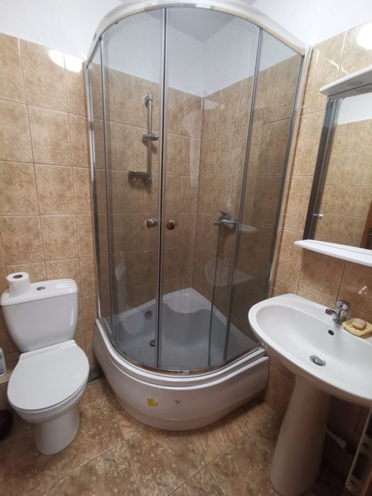 Proprietar inchiriez garsoniera ultracentrala pe termen lung