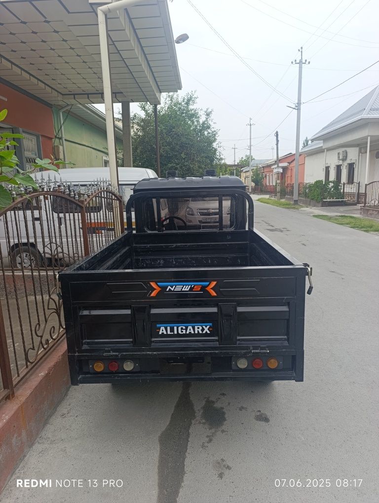 Elektro matoroller 1 tonnali