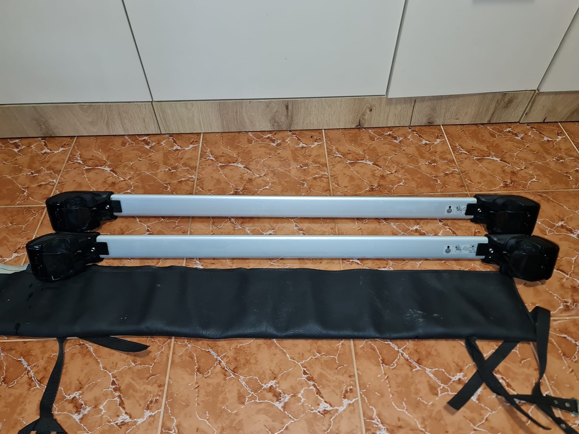 Bare portbagaj originale WOLKSWAGEN cu husa și antifurt