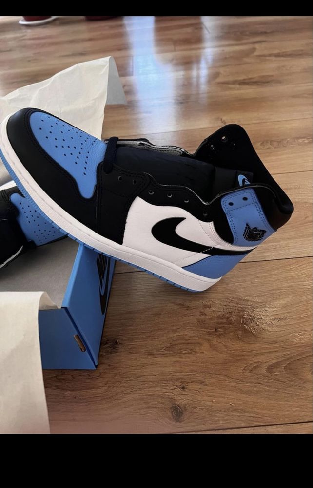 Air Jordan 1 UNC Toe 43