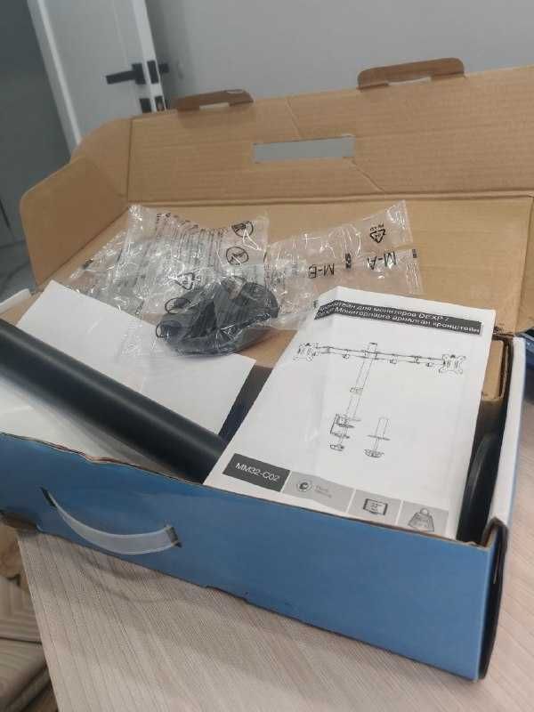 Кронштейн для монитора dexp em32 c02