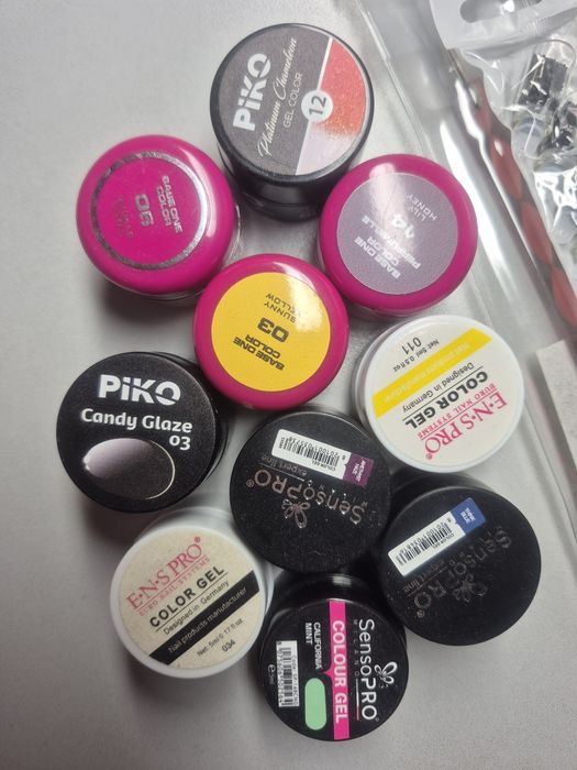 Geluri UV+accesorii unghii