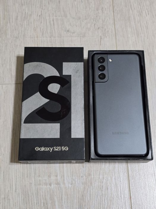 Samsung S21 128 gb Ram 8 5G полный комплект