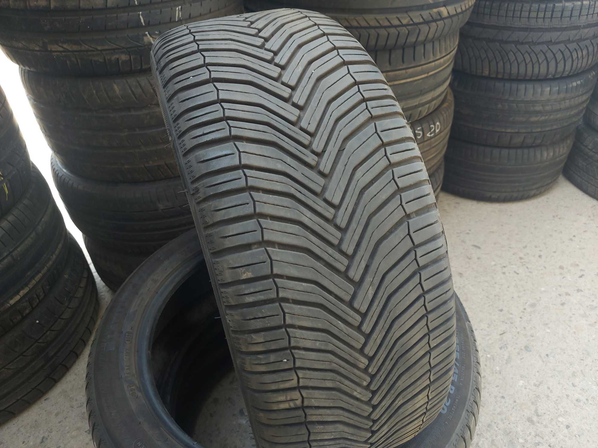 1xAnvelopa second 235 40 R19 All Season Michelin 2020