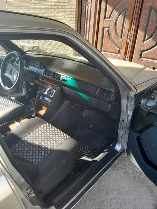 Продаётся свой Мерседес Бенц W124