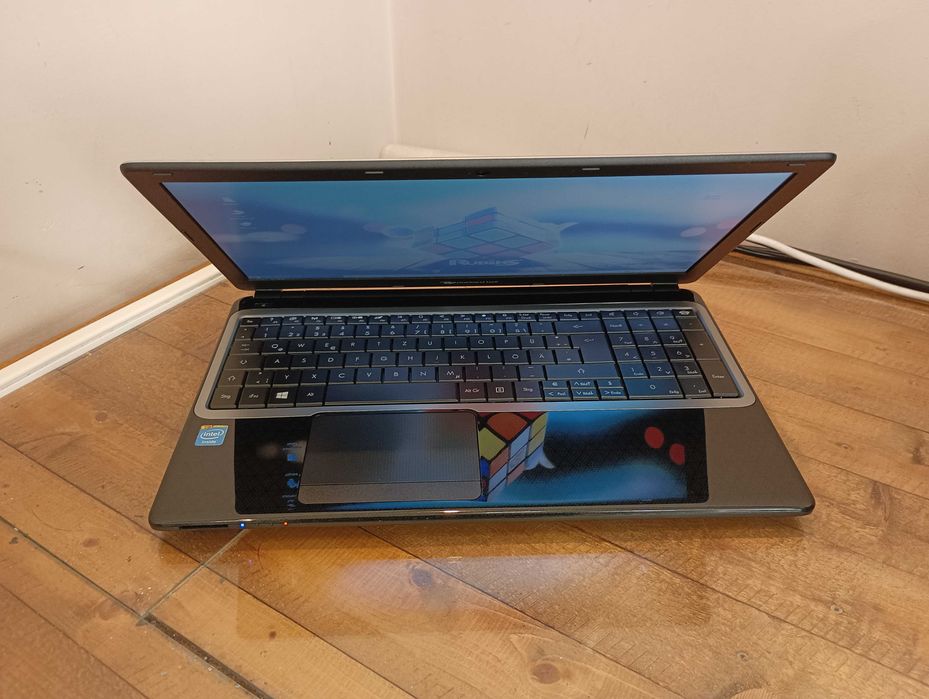 Лаптоп Packard Bell Z5WT3 15.6