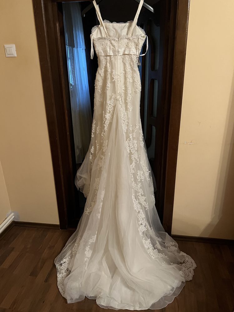 Rochii de mireasa BRIDAL - marime S si M