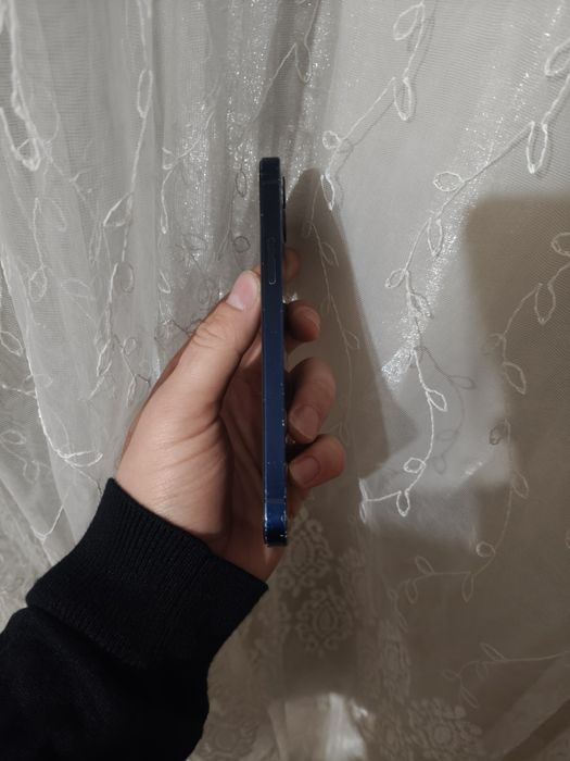Iphone 12 koʻk rang 128 gb hamma joyi ishlidi