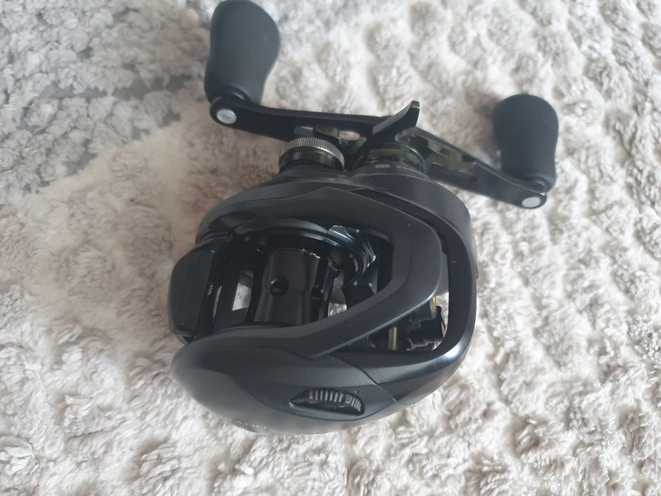 Vand mulineta multiplicator Shimano Curado MGL 71xg LH