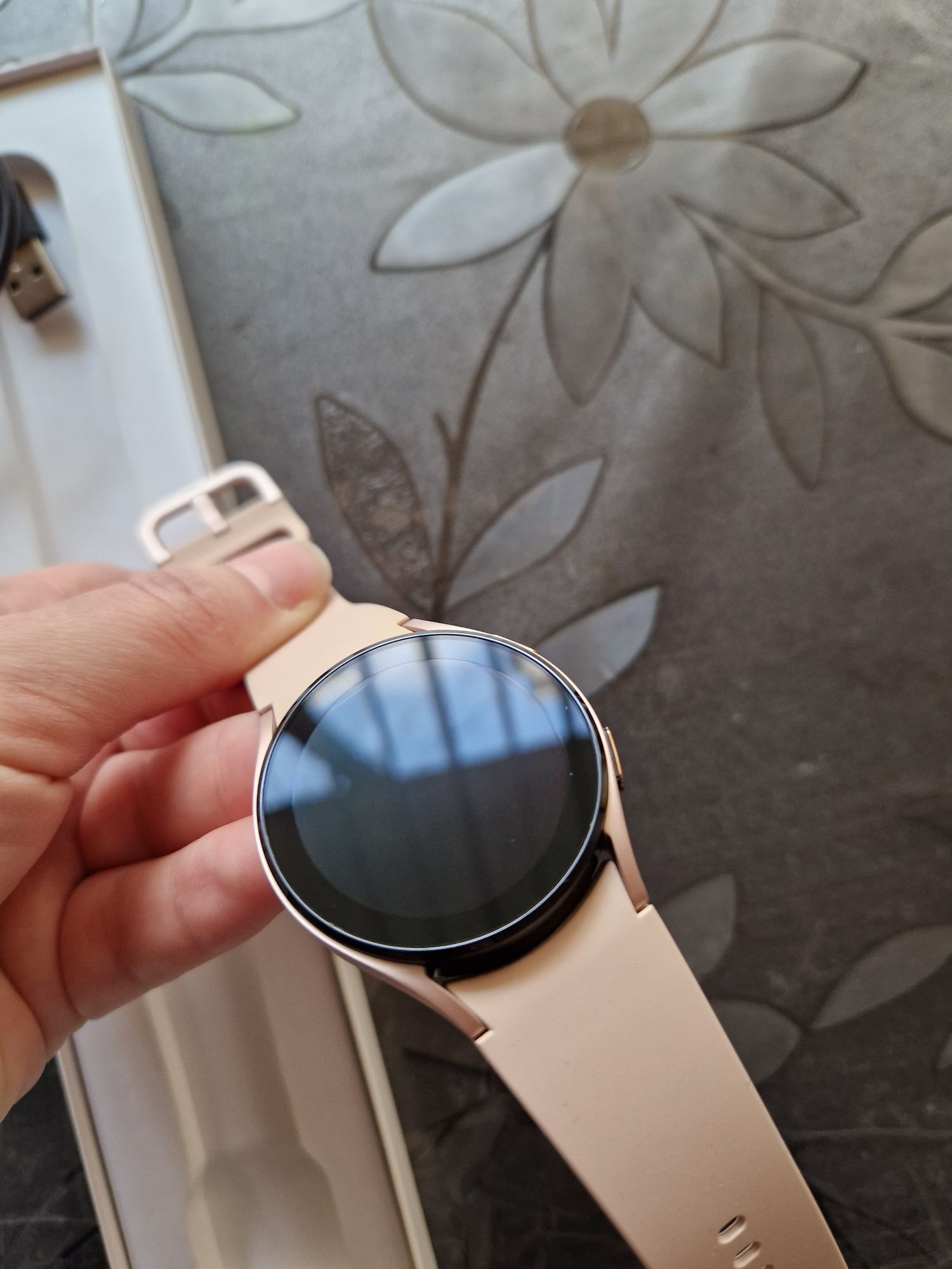 Смарт часовник Samsung Galaxy Watch 4