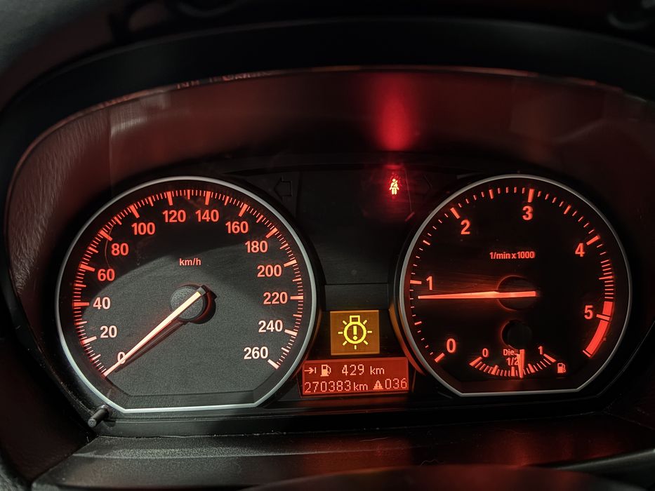 Seria 1 E87 2008 1.9d