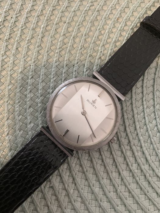 Ceas Buren-model depose