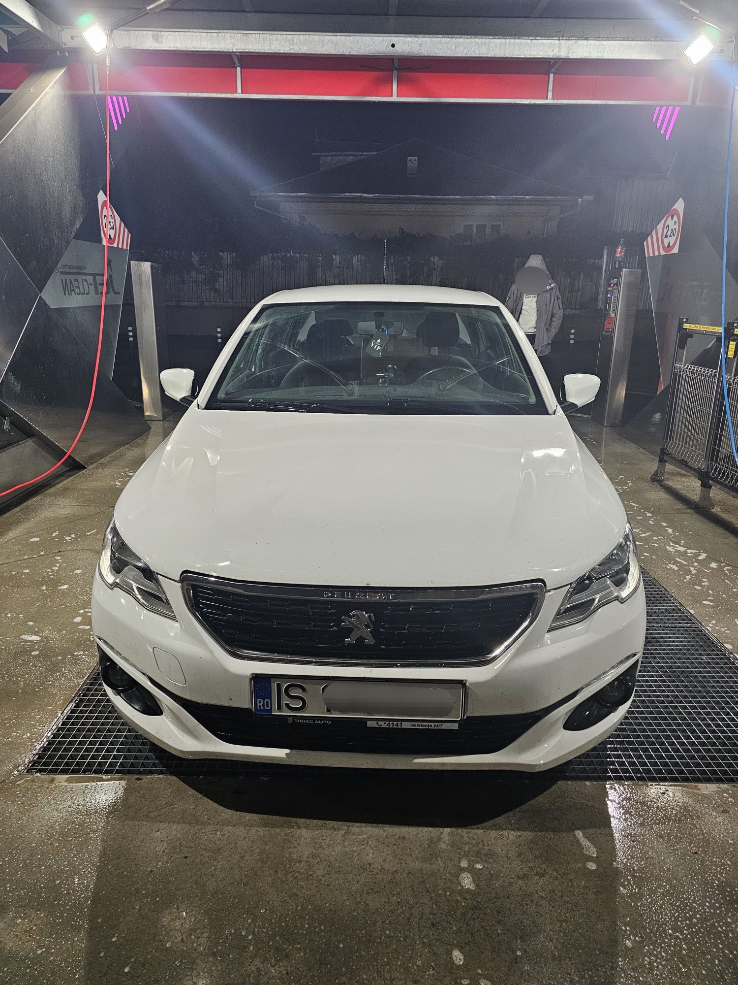 Inchirieri Auto / Rent a car Iași / Inchirieri masini Iasi