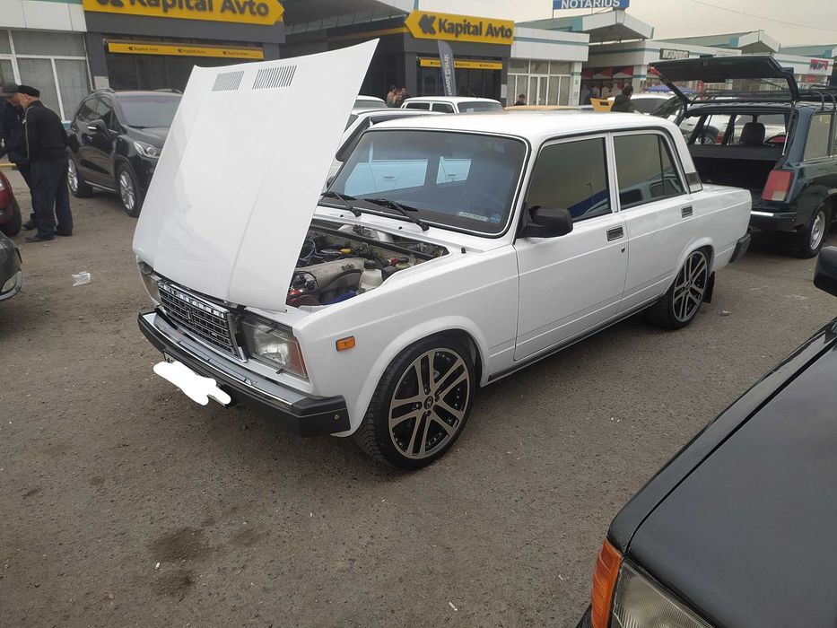 Vaz 2107 sotiladi Priora matorda