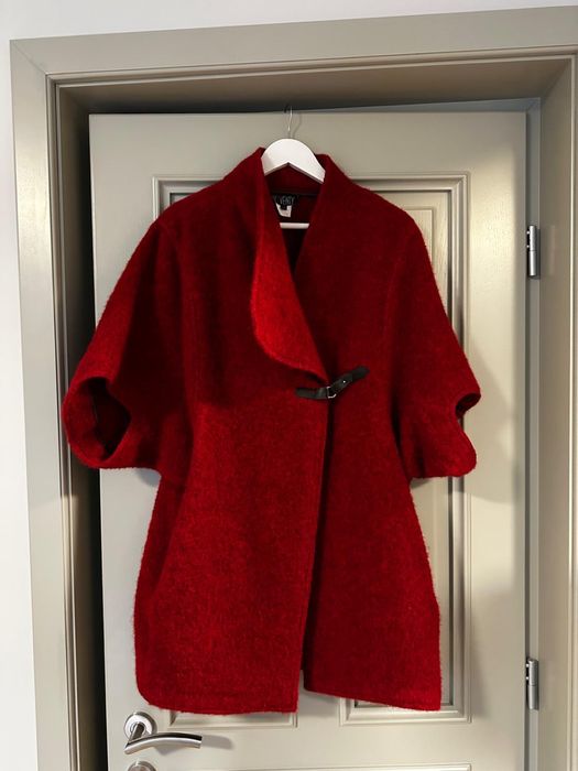 Palton rosu oversize