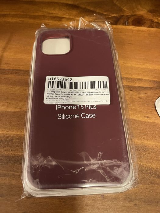 Huse Iphon 15 plus si Iphon 12 Pro max.