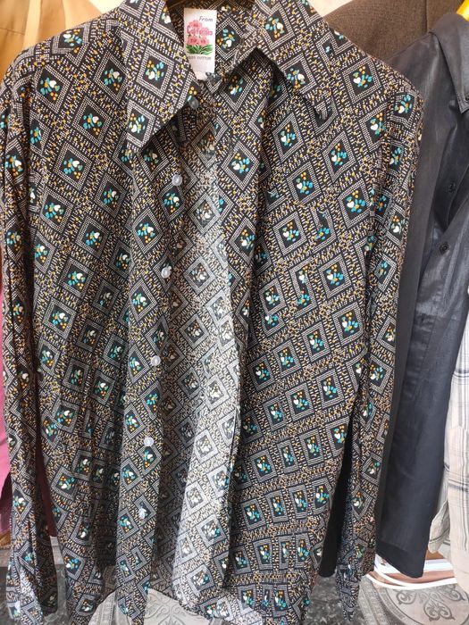 Мужские стильные рубашки