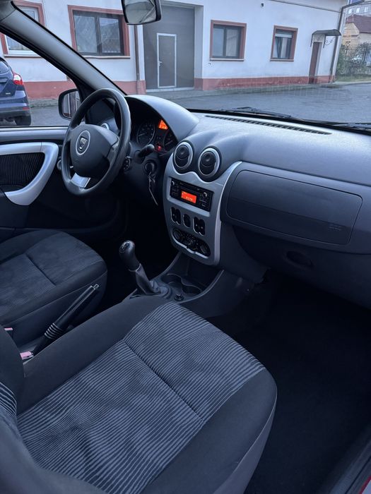 Dacia Sandero Stepway 2012 1.6 MPI full istoric